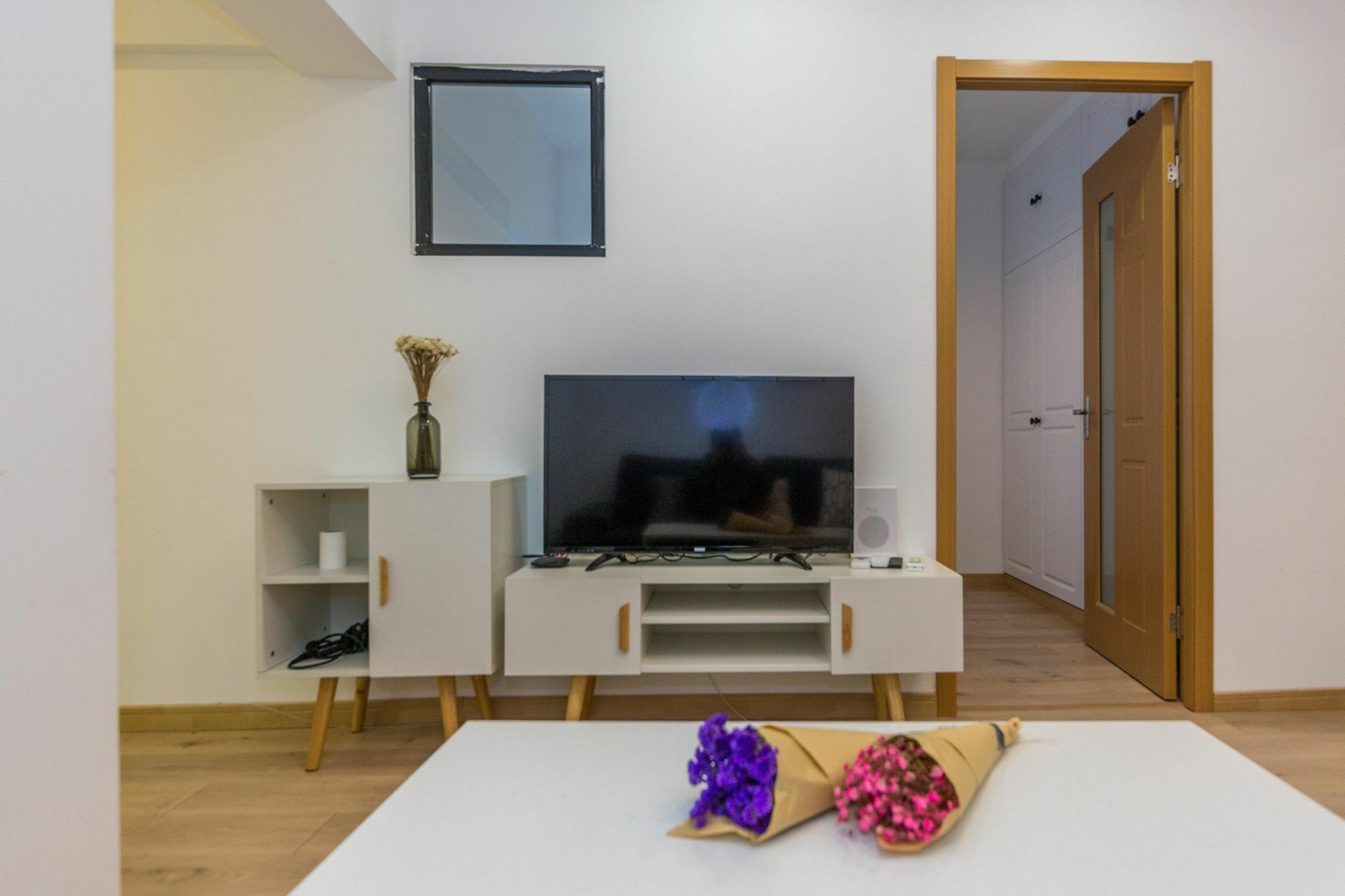 Henry'S Apartment - South Maoming Road Шанхай Екстер'єр фото